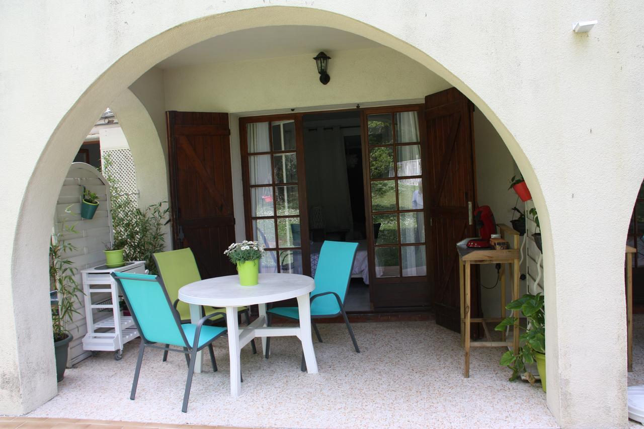 Villa Manon Муан-Сарту Екстериор снимка