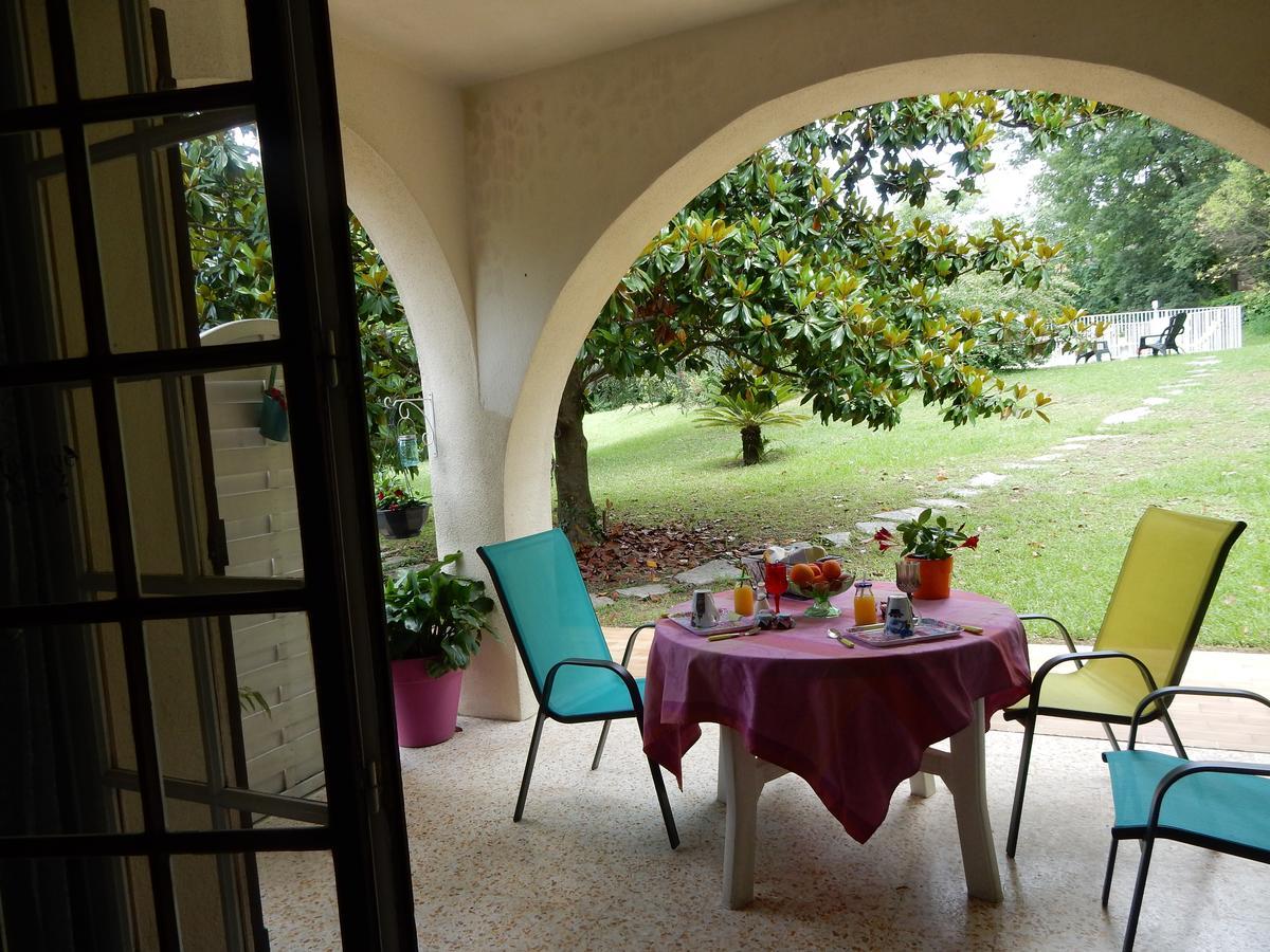 Villa Manon Муан-Сарту Екстериор снимка